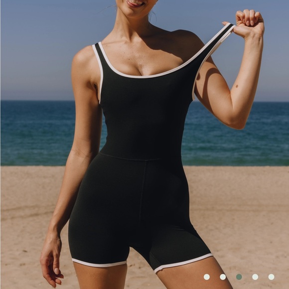 Daily Drills Layered Go! Playsuit - Picture 3 of 10